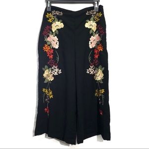 NWT Topshop flower embroidered wide leg crop pants